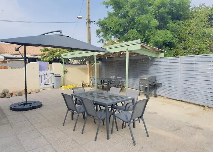 Valras-loc Familiale Avec Piscine